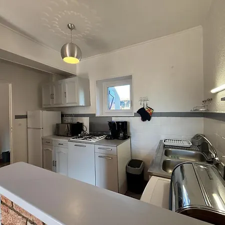 Ferienhaus Maison Independante Avec Jardin Et Terrasse, Idealement Situee Entre Moulins Et Vichy - Fr-1-489-544 Saulcet