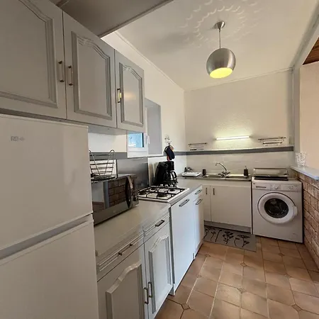 Maison Independante Avec Jardin Et Terrasse, Idealement Situee Entre Moulins Et Vichy - Fr-1-489-544 Saulcet